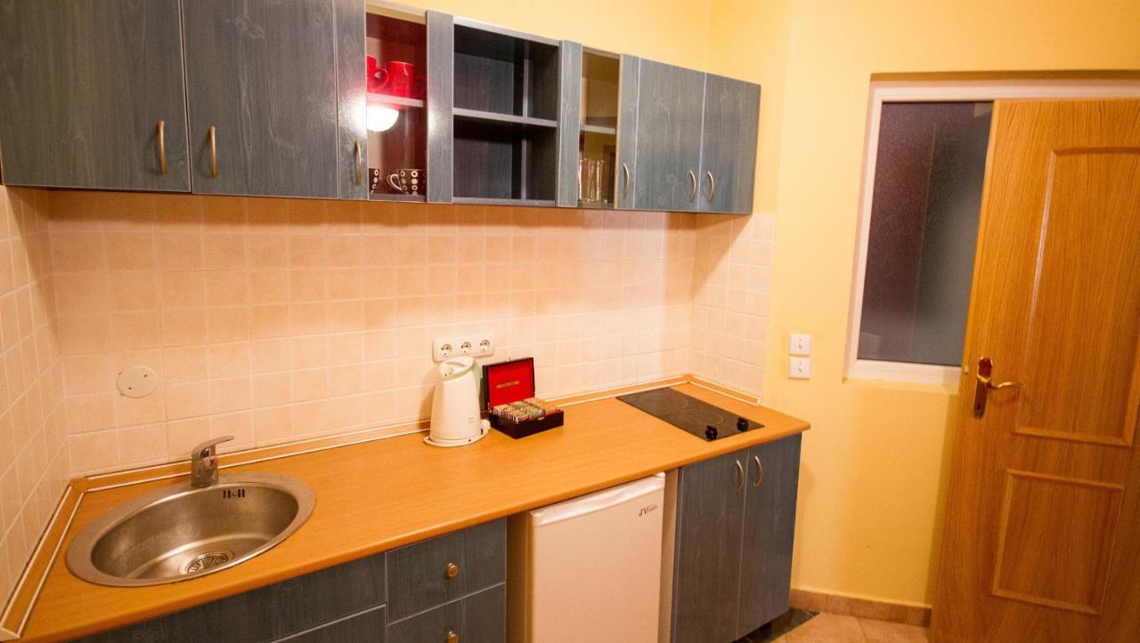 Apart Hotel Samardzic Tivat Phòng bức ảnh